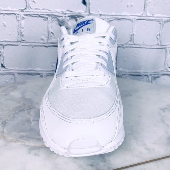 Nike Air Max 90 White Shoes Adult Unisex Blue Swoosh Sneakers DX0115-100 - Picture 3 of 11